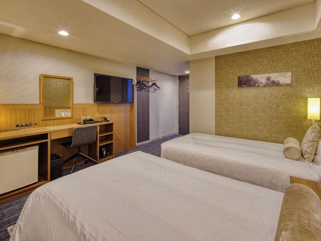 فندق أونيزو كيوتو شيجو كاراسوما الغرفة الصورة